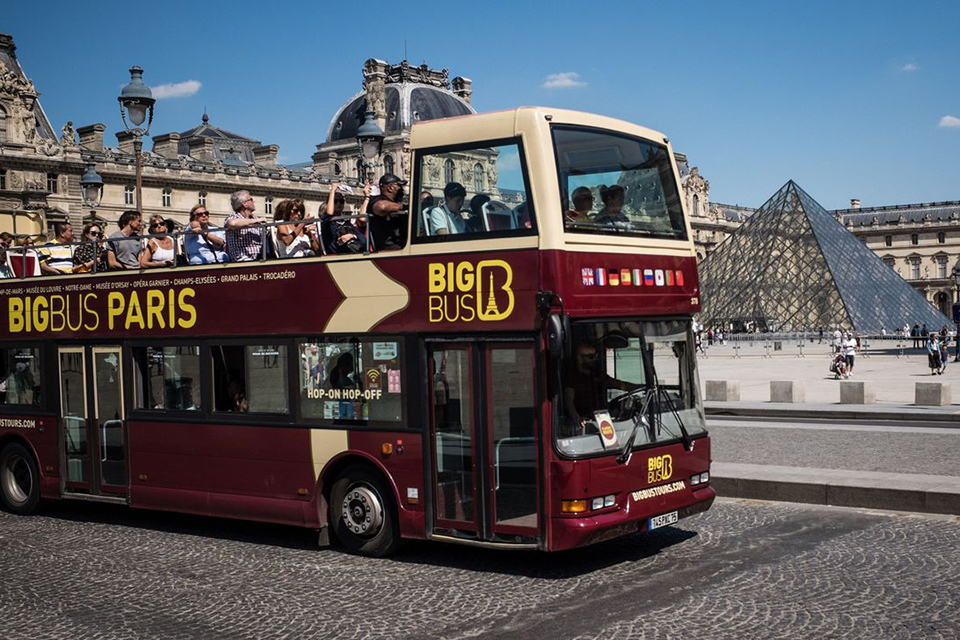 BIGbus Paris hop-on hop-off bus tour • Paris Tickets