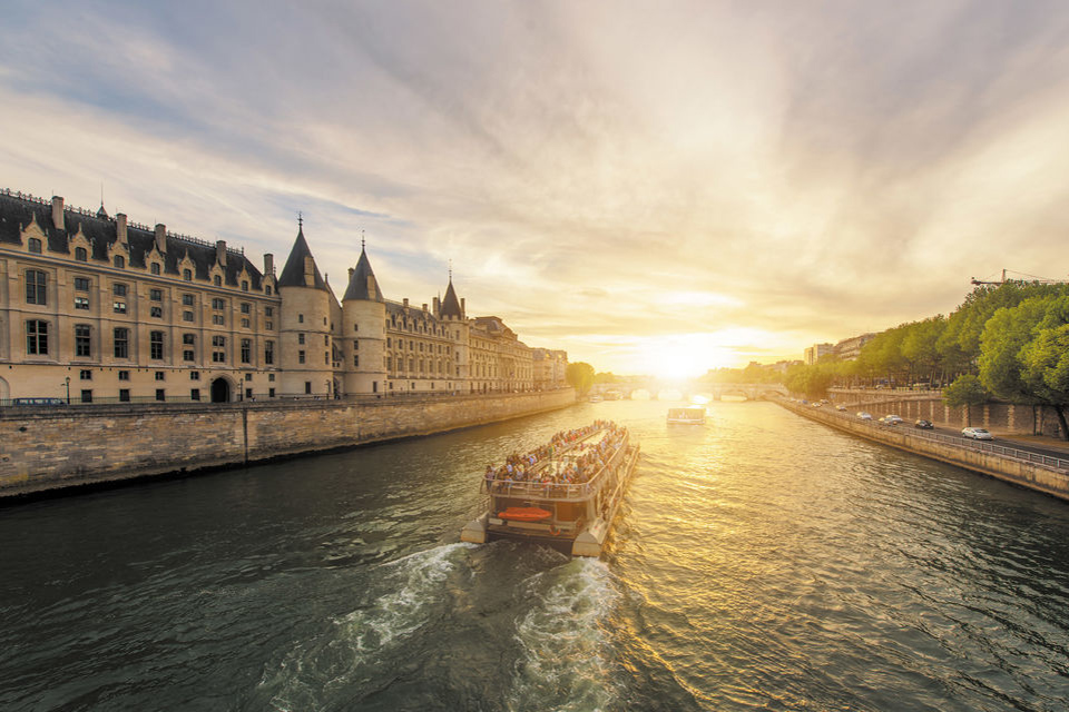 seine river cruise paris • Paris Tickets