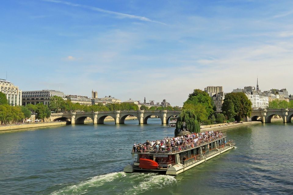 Paris Seine river cruise tickets • Paris Tickets