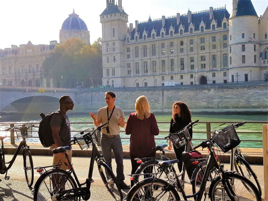 Nooks and Crannies Bike Tour Paris • Paris Tickets