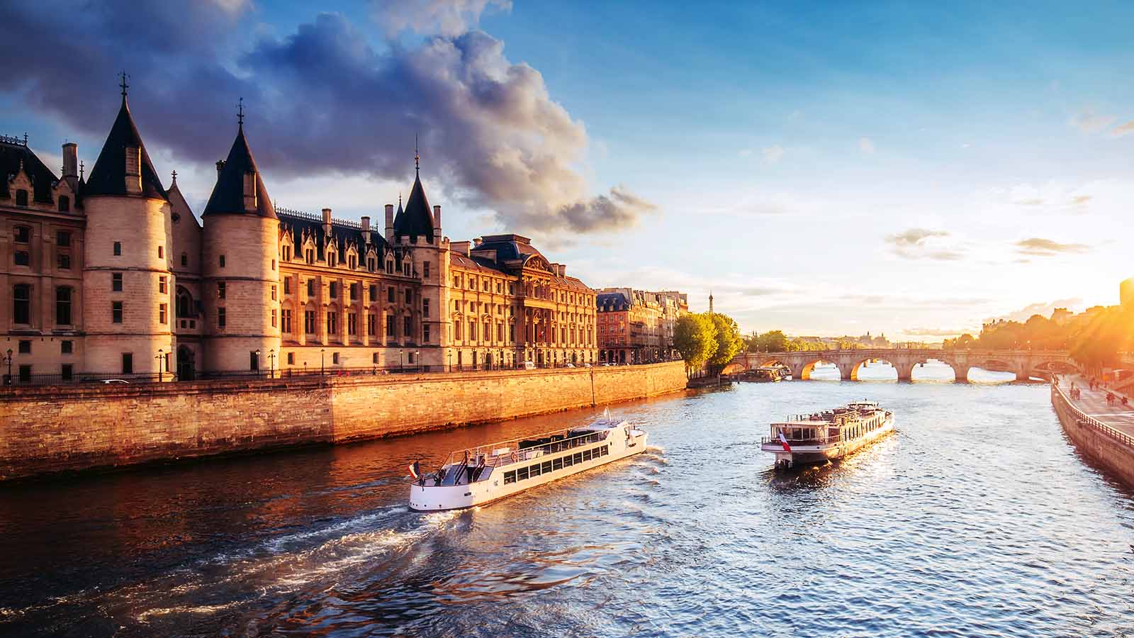 paris seine river cruise sunset • Paris Tickets