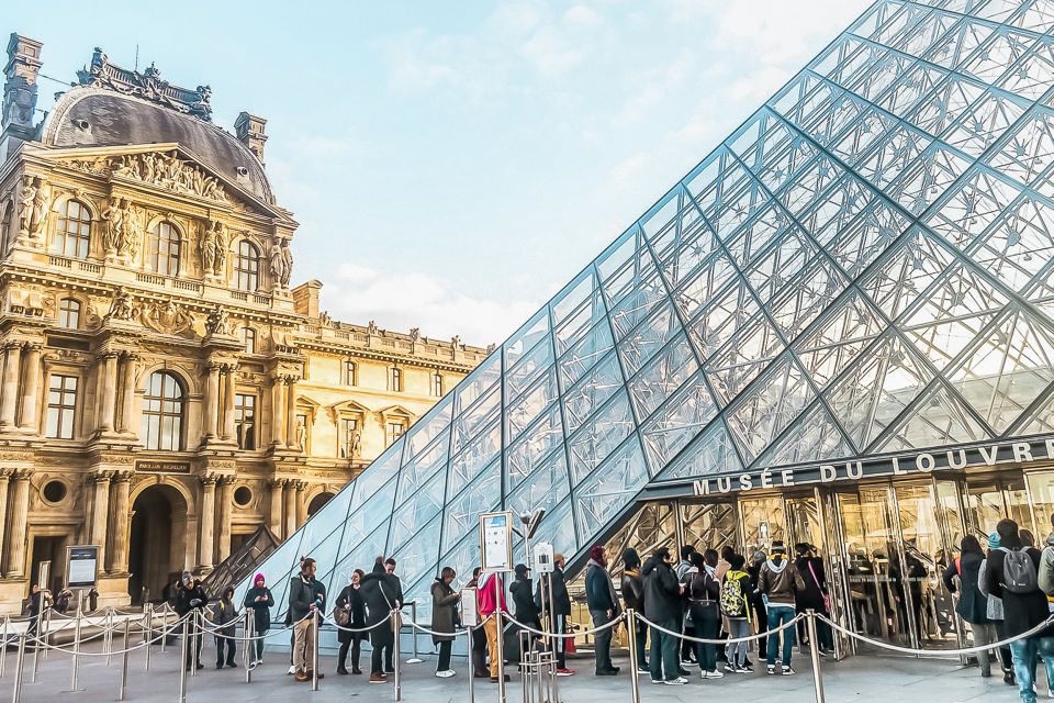 louvre museum paris tickets and guided tours • Paris Tickets