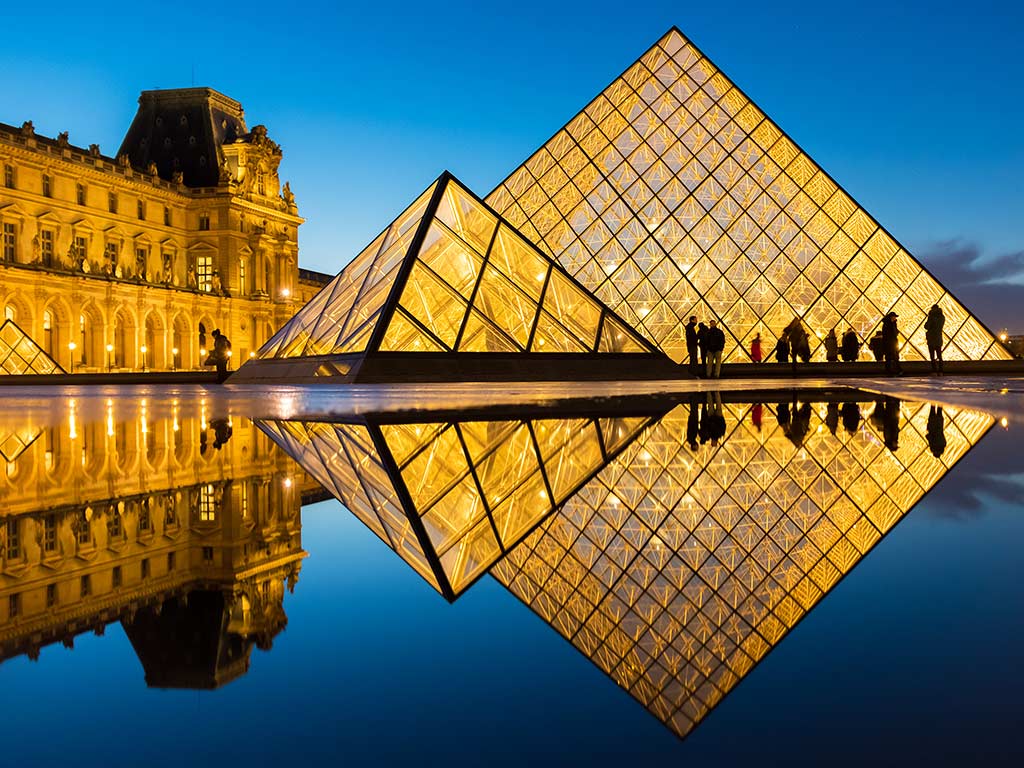 Discover the Louvre museum in Paris, book your tickets and guided tours at GetYourTicket • Paris Tickets