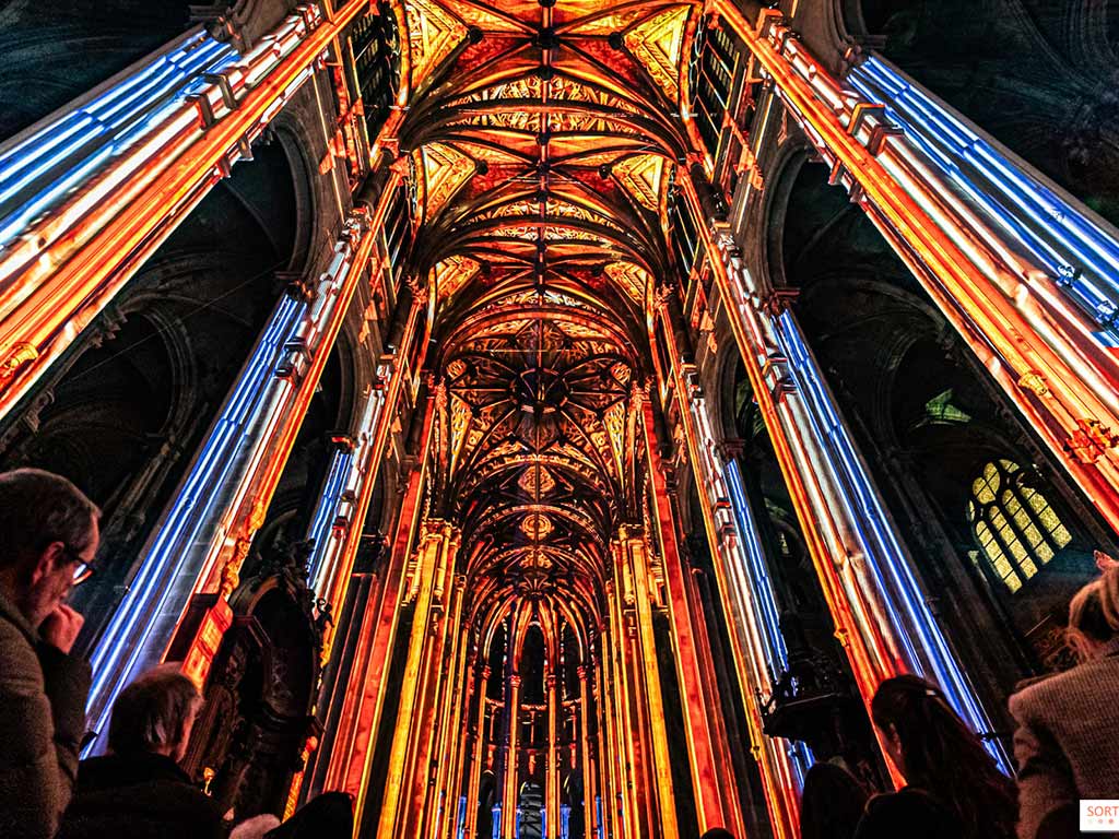 Luminiscence Paris, An immersive light experience in the Saint-Eustache church • Paris Tickets